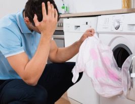 Saviez-vous que le lavage à chaud déteint les vêtements en couleur ?