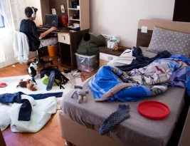 Comment faire pour que mon ado range sa chambre sans se plaindre ?