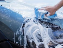 Laver sa voiture chez soi : attention à l’amende de 450 euros !